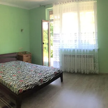Мини Готель Velyatyn